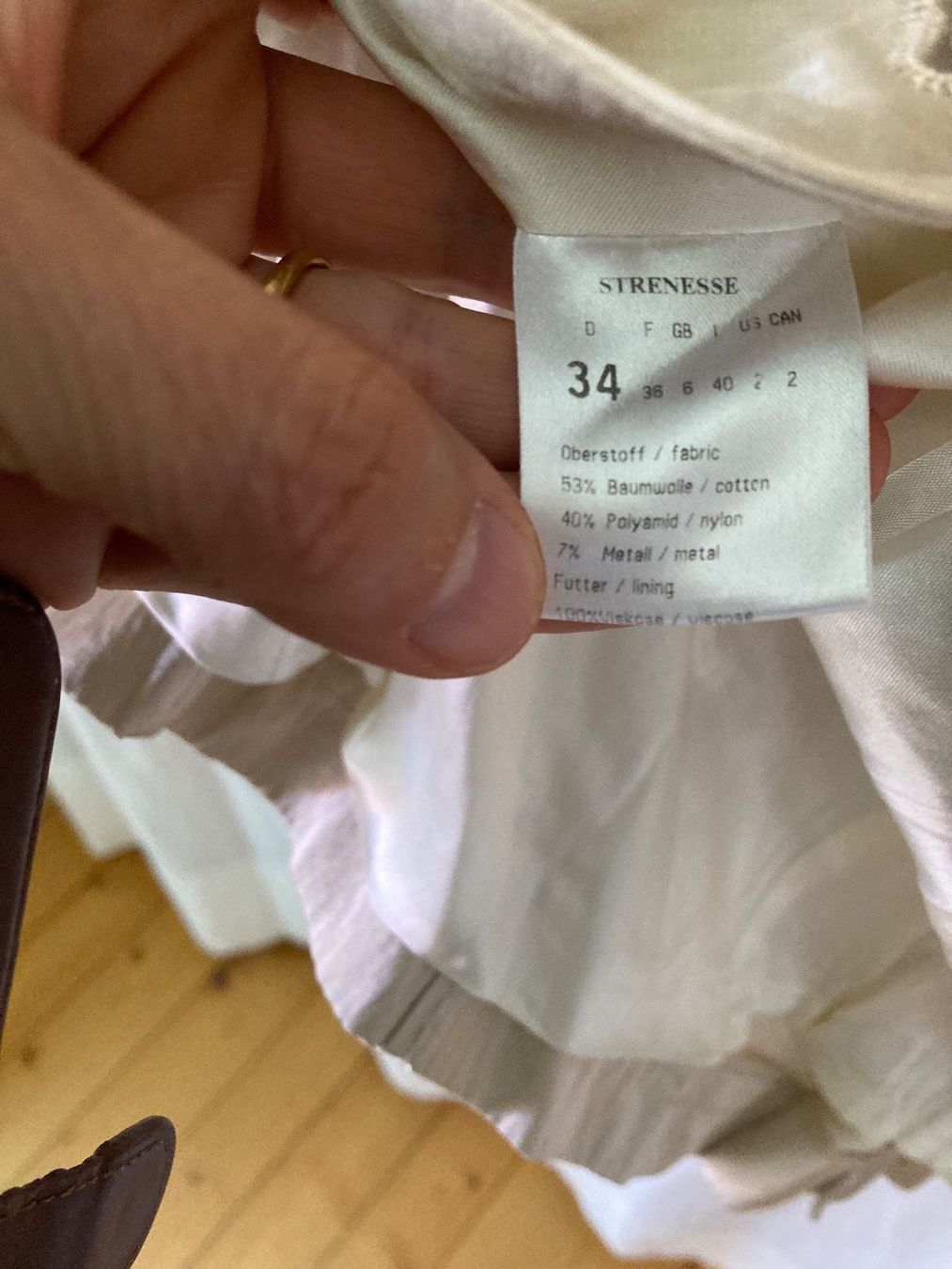 Strenesse Vestes: Strenesse Blazer Champagnerfarben Gr.34 Elegant & zeitlos – D'occasion à Winterthur par Helenanicolao 1