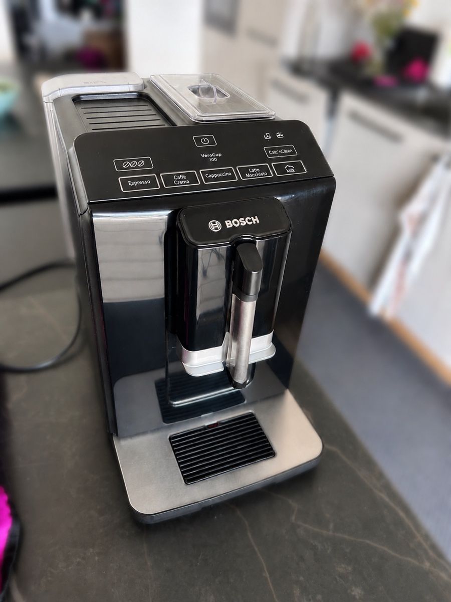 Bosch Kaffeemaschinen & Espressomaschinen: Bosch Kaffeevollautomat VeroCup 100  – Defekt aus Steffisburg von Jaenu.93