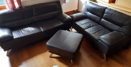 Salon complet en cuir (Canapé 3 places + 2 places + Pouf)