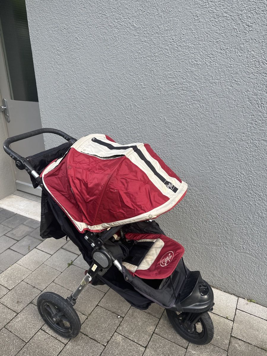 Baby Jogger Kinderwagen: All-inklusive Kinderwagen City Elite – Gebraucht aus Zürich von Marcap