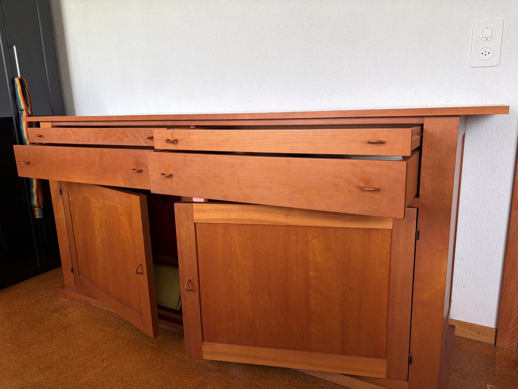 Cassettiere: Kirschbaum Design Sideboard (Kenora) Shaker Inspiration – Usato da Kerns venduto da her_j52y 2