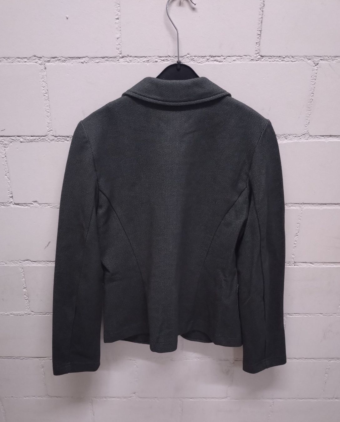 Opus Giacche: OPUS Damen Blazer, Top Zustand, Grösse 36 – Usato da hombrechtikon venduto da Marijo 3