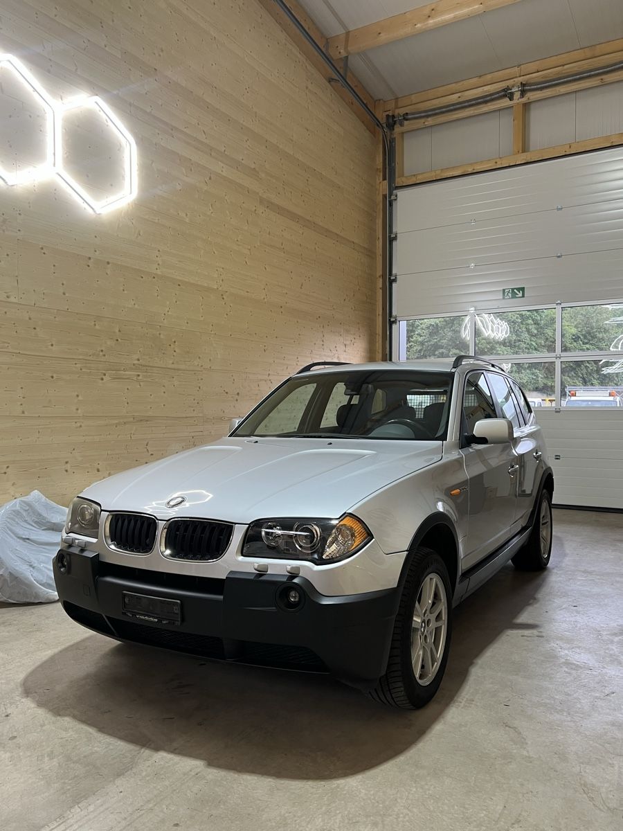 BMW Automobili: Bmw x3 3.0d Automat  – Usato da Thayngen venduto da Kevin1505