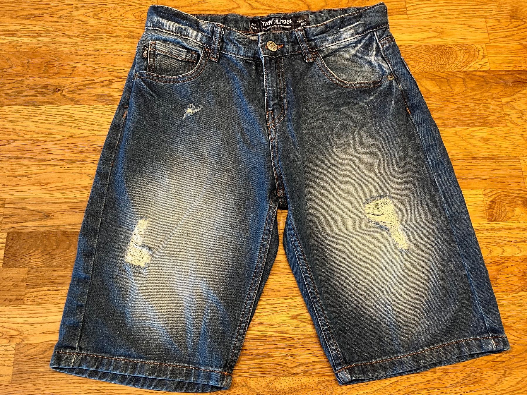 Pantaloni: Terranova Shorts Gr.164 – Usato da Oberdorf SO venduto da sa-na