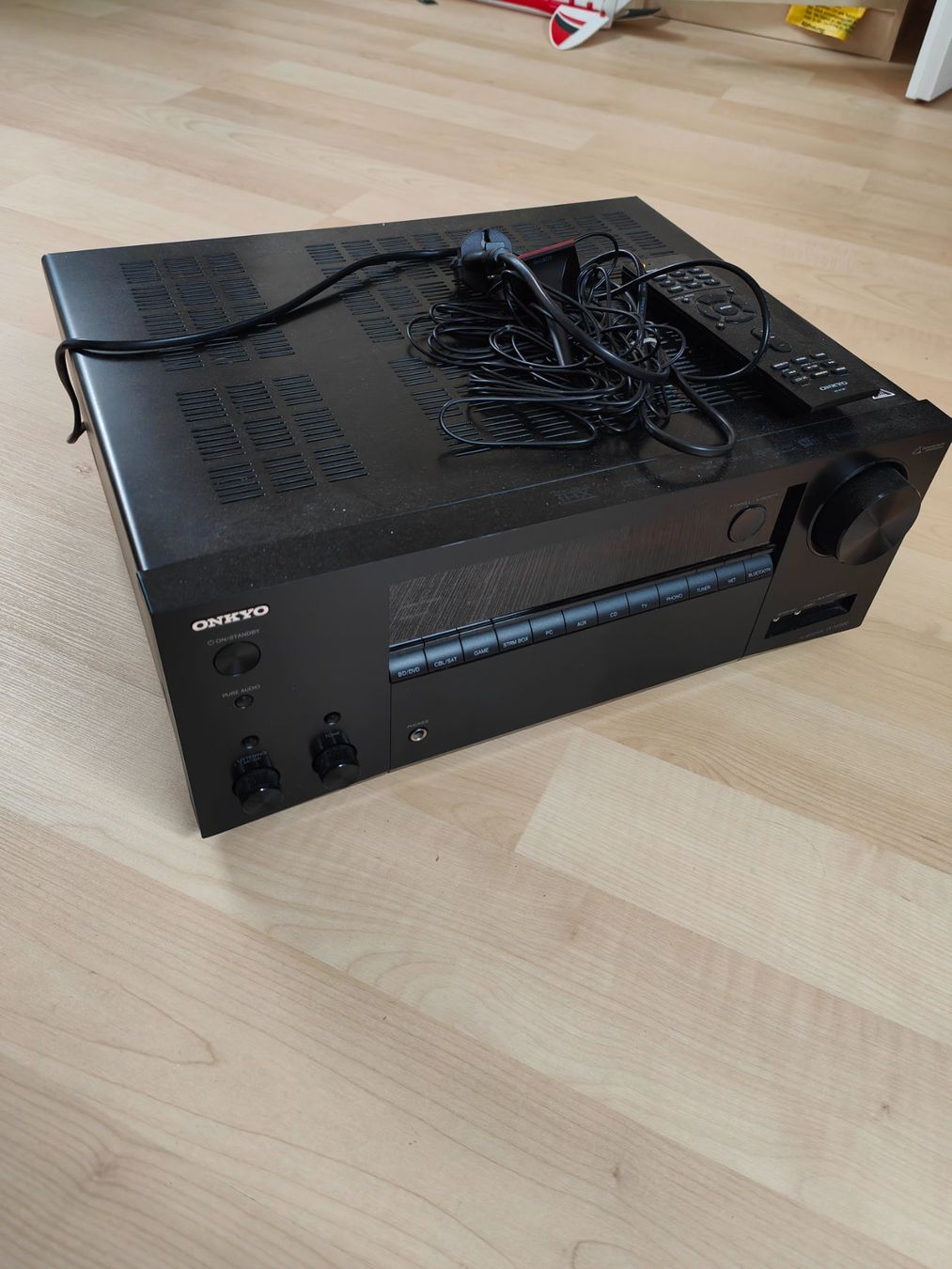 Onkyo Heimkino: Onkyo TX-NR686 Receiver  – Gebraucht aus Rubigen von Iseli18 2