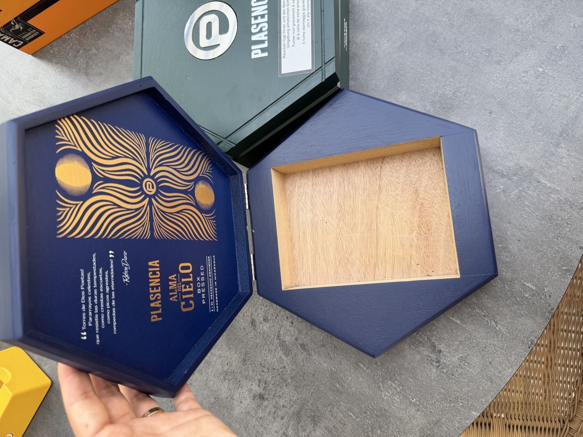 Sonstiges: Plasencia holzbox Hexagon  – Gebraucht aus Seuzach von kaufes8 1