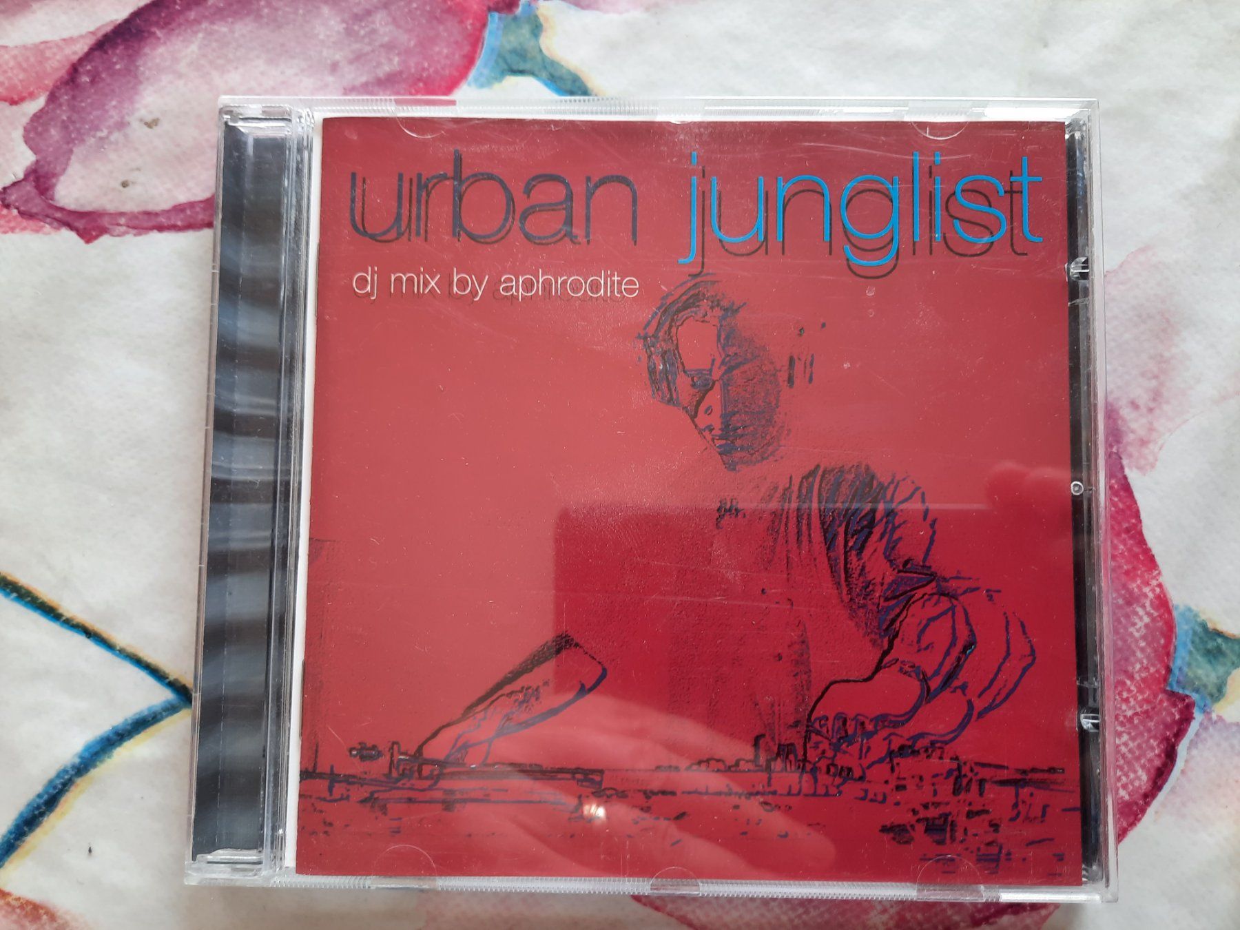 CD: CD Urban Junglist - DJ mix by Aphrodite – Usato da Pully venduto da bro_n52j 2