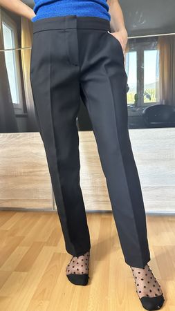 Max Mara Premium Wollhose Schwarz Gr. 36 (IT 40) – Wie Neu!