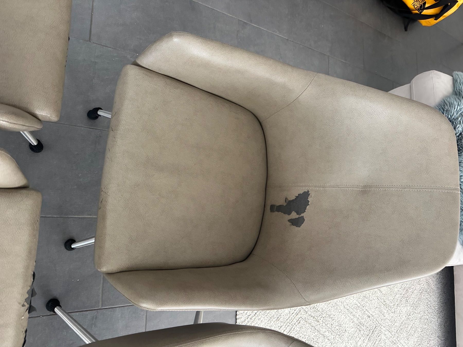 Chaises: 5 Stühle - Gebraucht – D'occasion à Jona par Manu1893 5