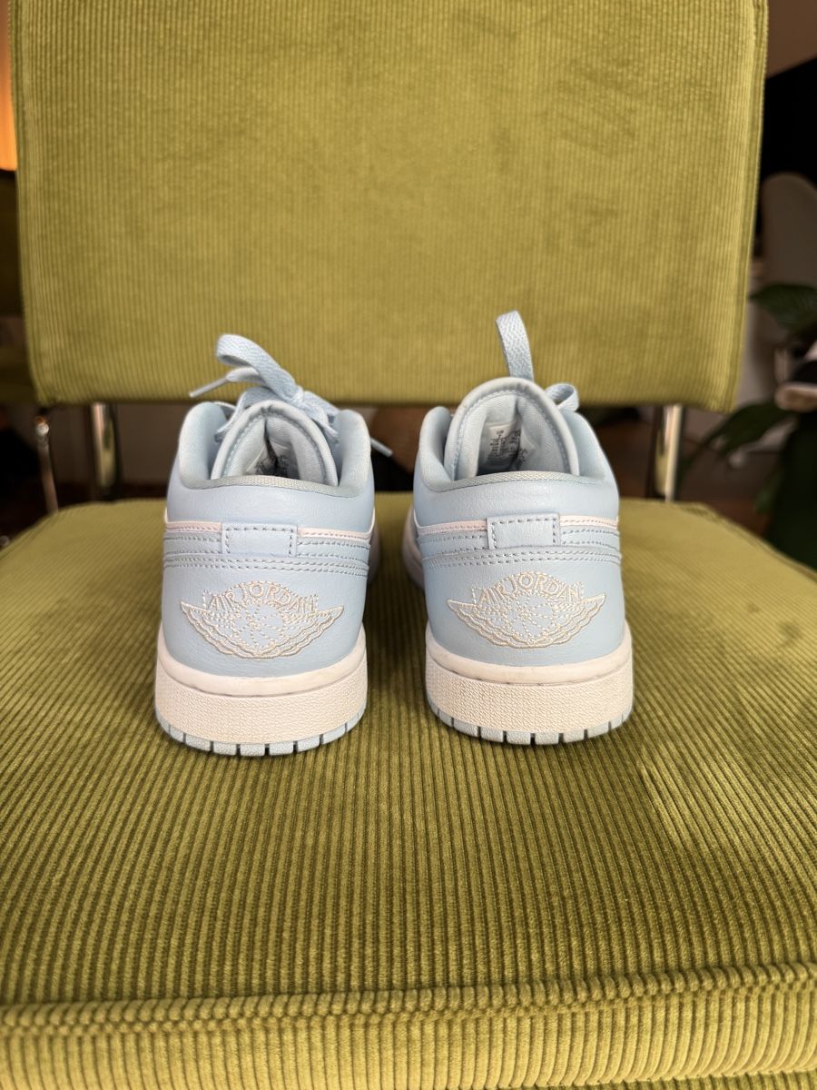 Jordan Herrenschuhe: Air Jordan Low sneakers hell blau Grösse 38 – Neu (gemäss Beschreibung) aus Zürich von van_58nb 2