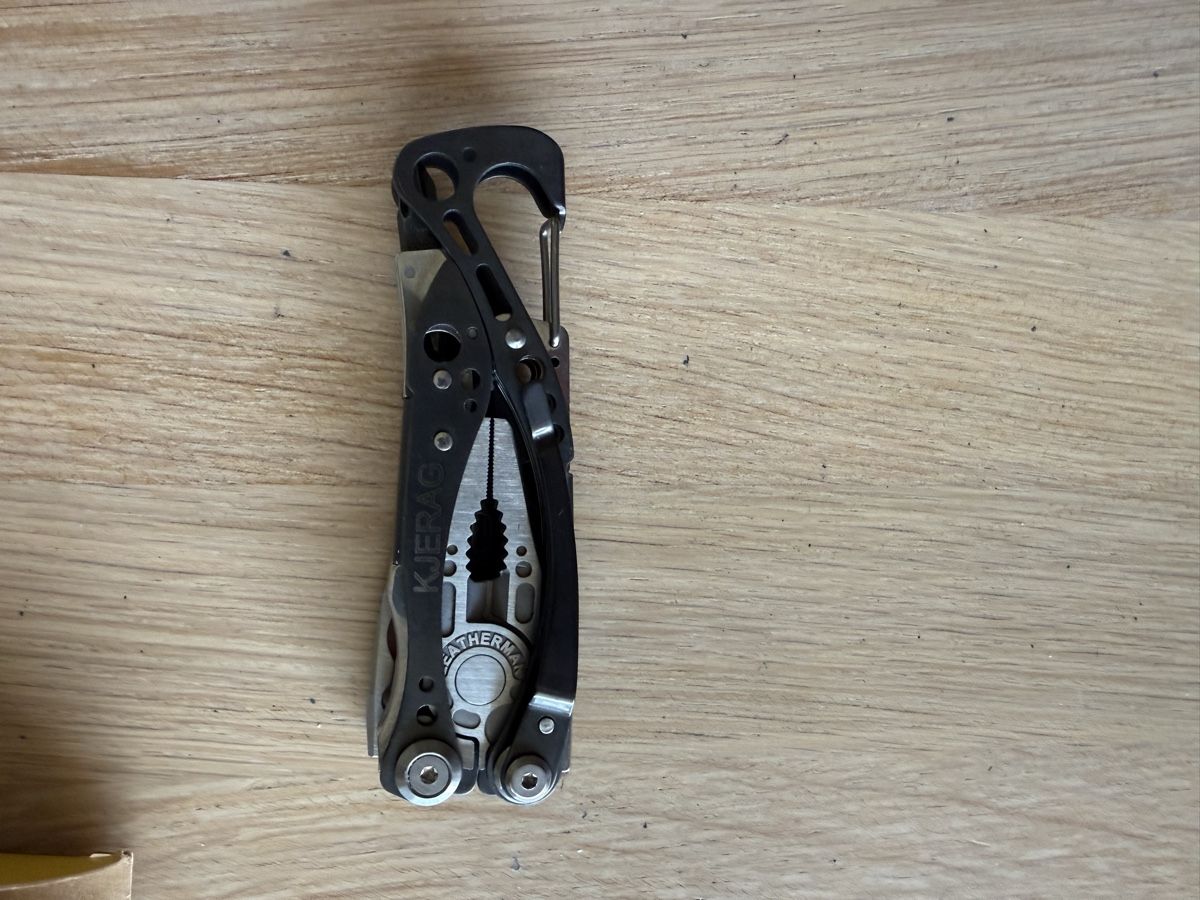 Leatherman Taschenmesser: NEW Leatherman Skeletool CX – Neu und originalverpackt aus Genève von hai_2rp8 4