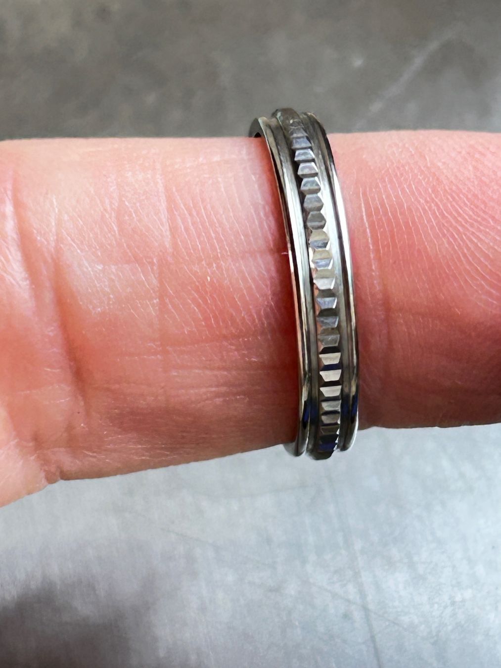 Ringe: Silberner Ring Discomuster Grösse 59 – Gebraucht aus Laufen von Bellavitaboom 8