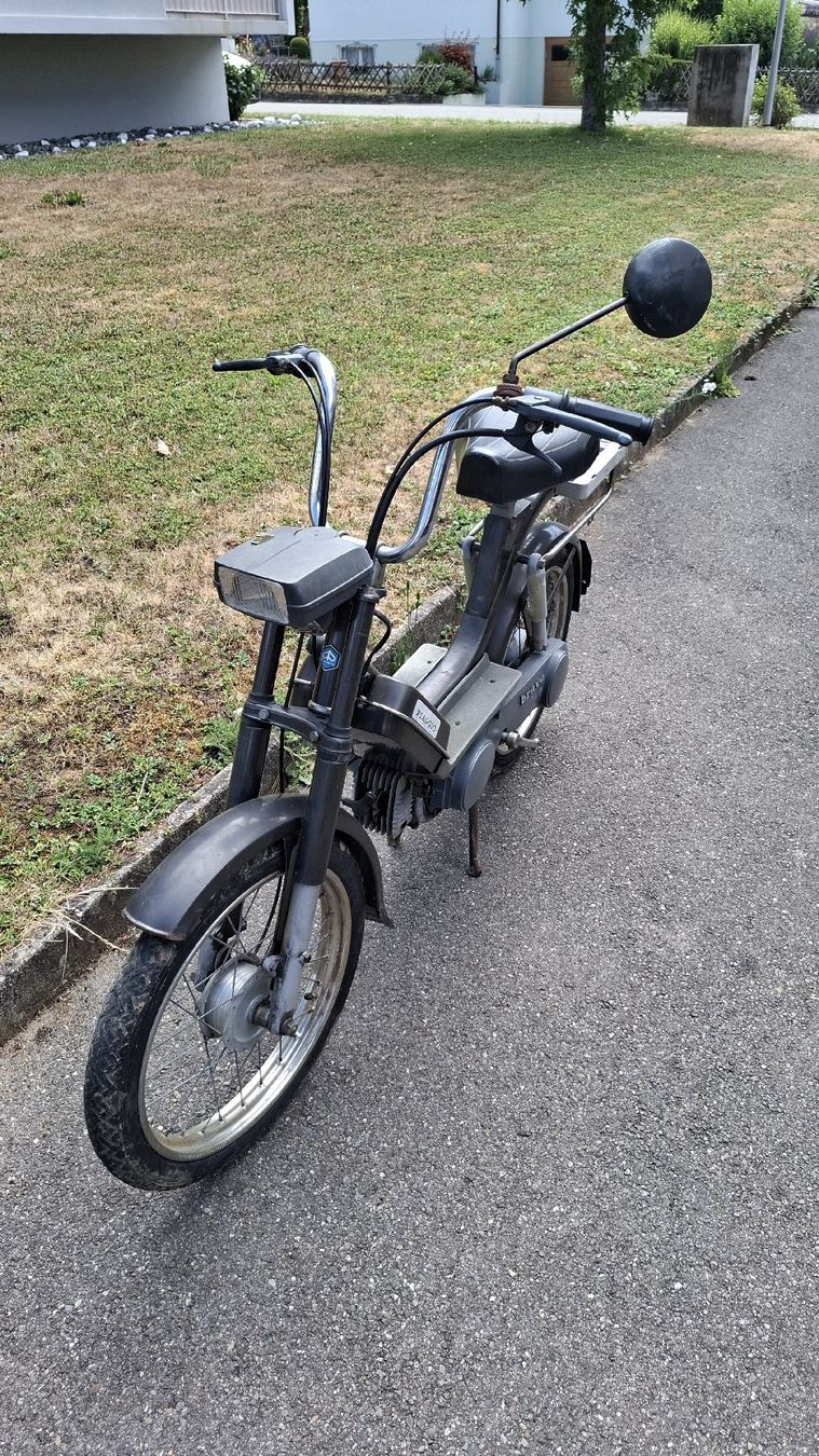 Piaggio Mofas: Piaggio Bravo ohne Ausweis – Defekt aus Künten von Rocchi71 3