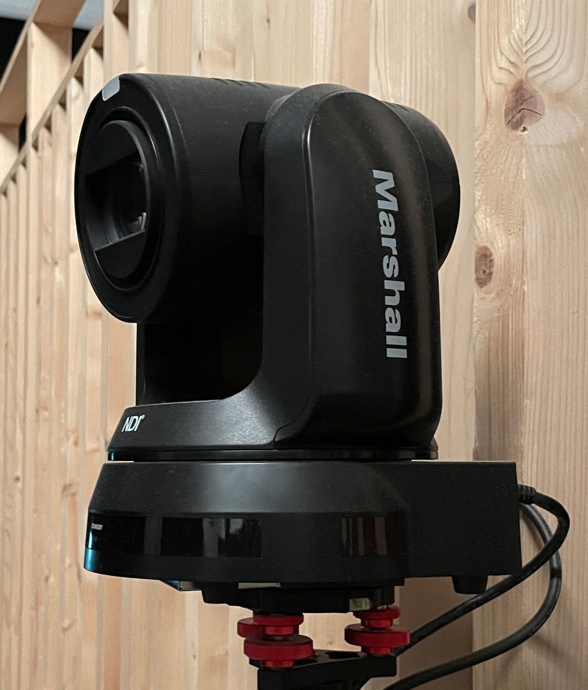 Videocamere: Marshall CV730-BHN – Usato da Steffisburg venduto da zueda12