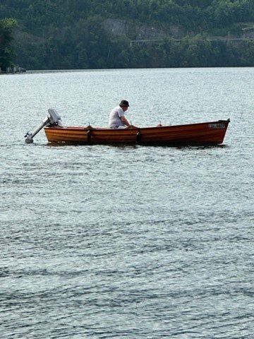 Labhart Barche: Ruderboot mit Elektromotor - befreit vom Bootschein – Usato da Weggis venduto da rai_7wxb 3