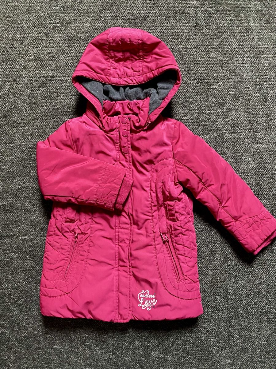 S.Oliver Giacche & Cappotti: Winterjacke s.Oliver Grösse 104 – Usato da Worben venduto da Teddy112