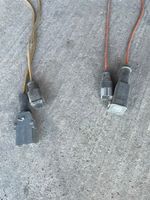 2 Kabel mit verschiedenen Stecker