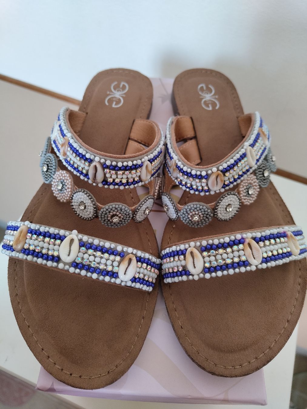 Scarpe da donna: Ciabatta con perline e conchiglie, n. 40 / nuovo! – Nuovo e nell'imballaggio originale da Lugano venduto da mar_5j2q 2