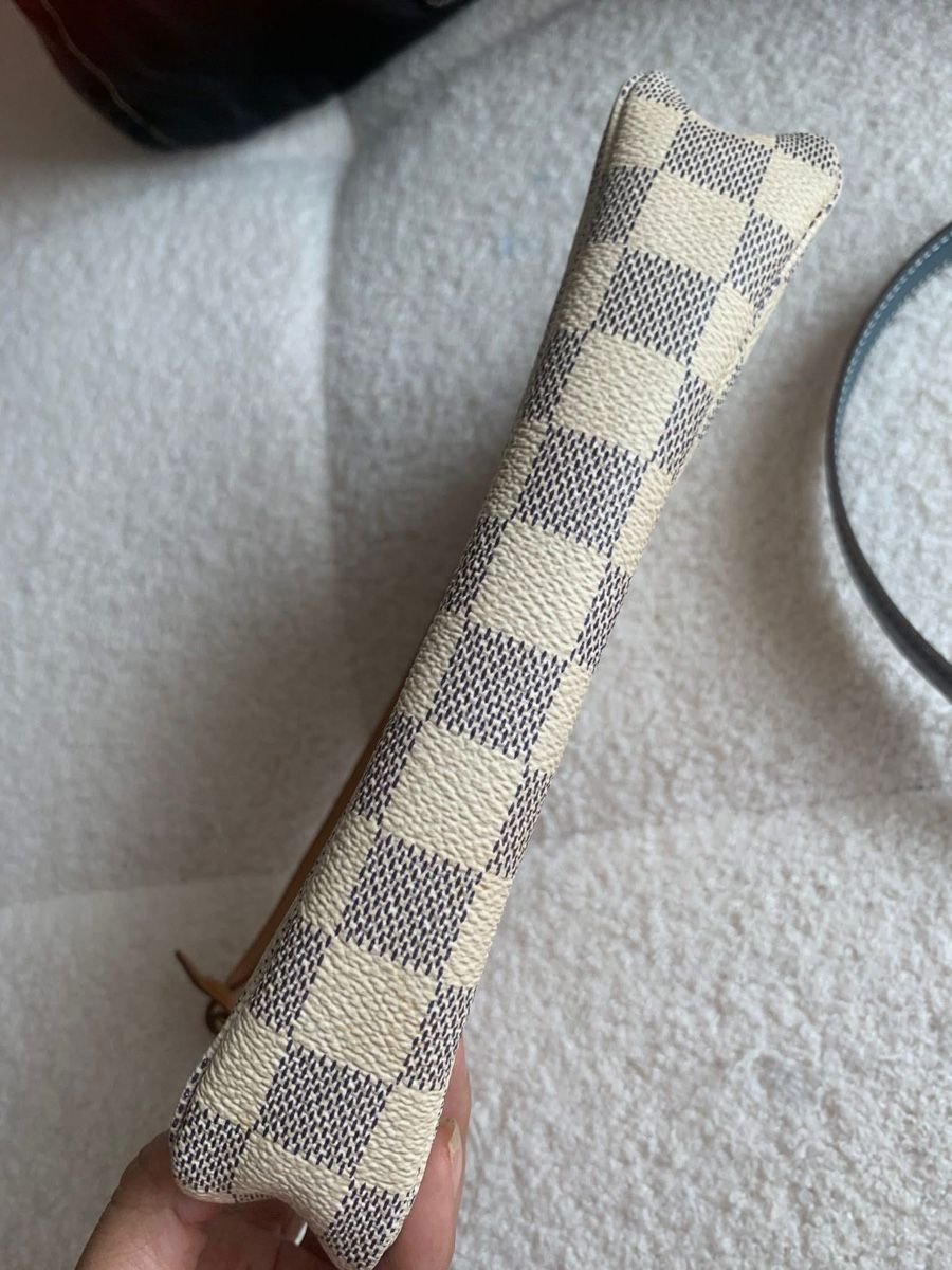 Louis Vuitton Borse da donna: Louis Vuitton Pochette Damier Azur – Usato da Widnau venduto da Pukpan_99 1