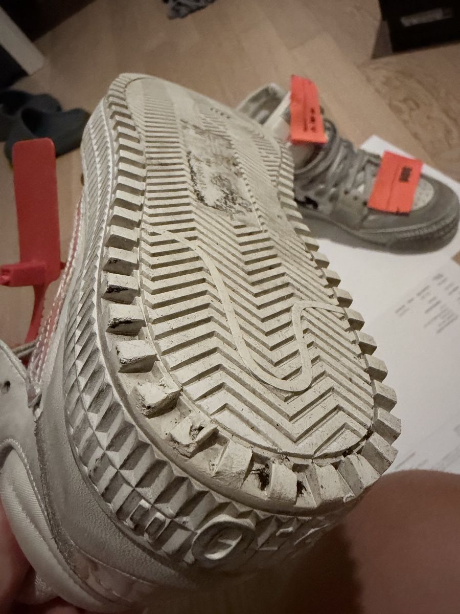 Herrenschuhe: OFF-WHITE sneakers Grösse 38 gebrauchter Zustand – Gebraucht aus Münchenstein von By.gabriela.v 3