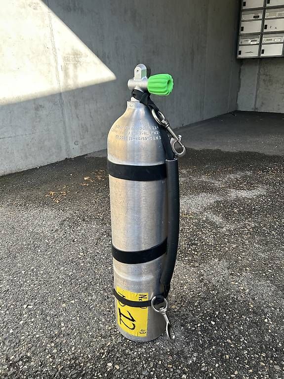 Tauchflaschen: Bouteille déco 7 litres alu  – Gebraucht aus Lonay von patrick_b01