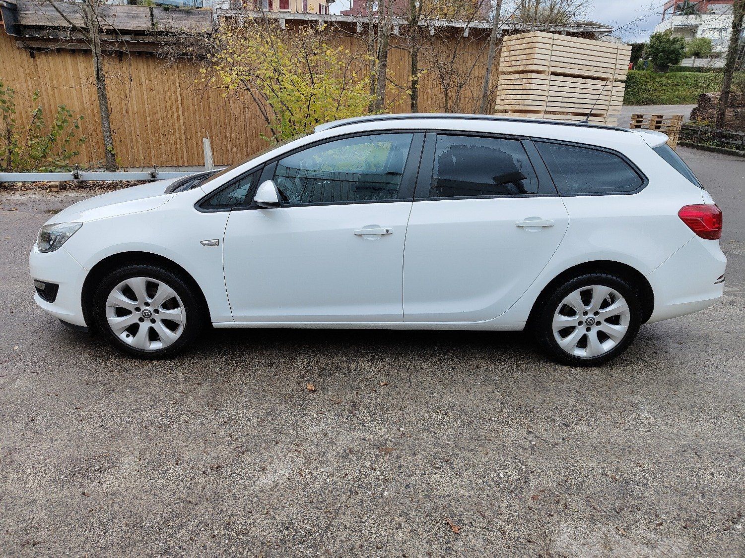 Automobili: Opel Astra J – Usato da Dozwil venduto da bol_7qml 3