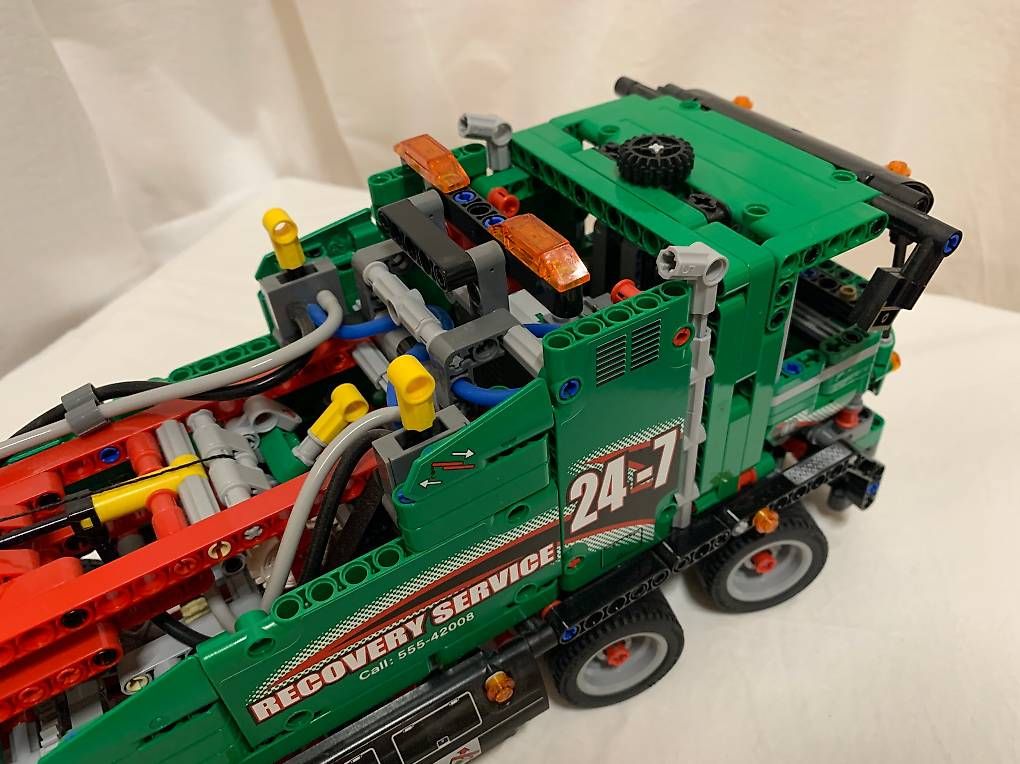 Lego Kit di costruzioni: Lego Technic Abschlepptruck – Usato da Meikirch venduto da meineangebote 3