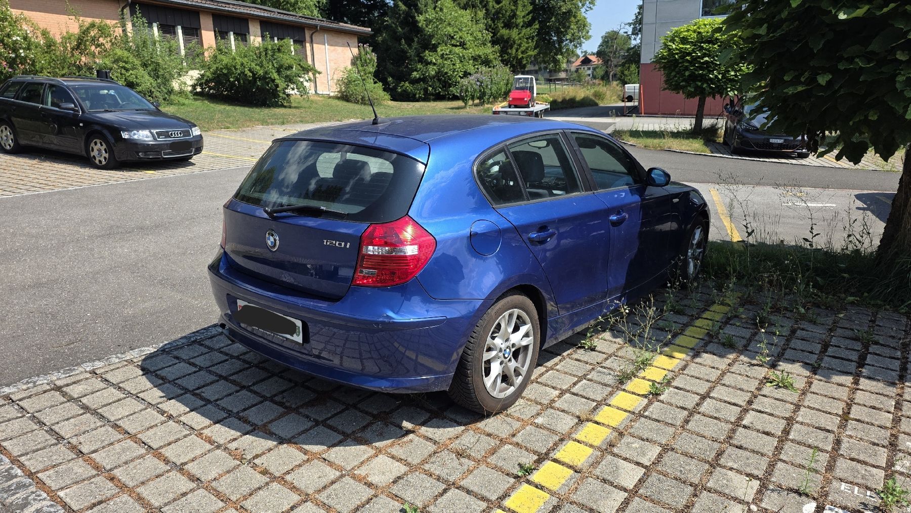 BMW Automobili: BMW 120i – Difettoso da Gams venduto da NadigKraftfahrzeuge 2