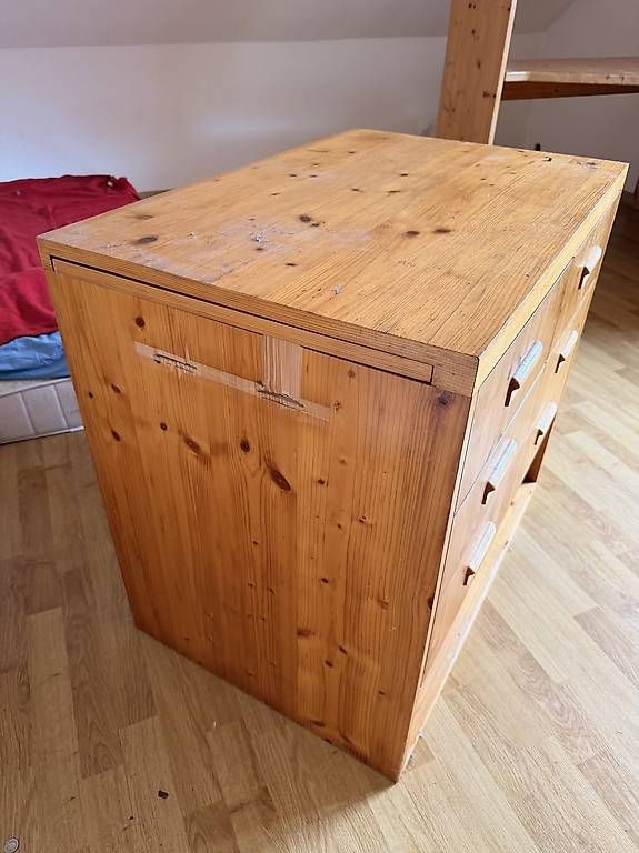 Commodes: Holzkommode – D'occasion à Muttenz par chr_sn22 2