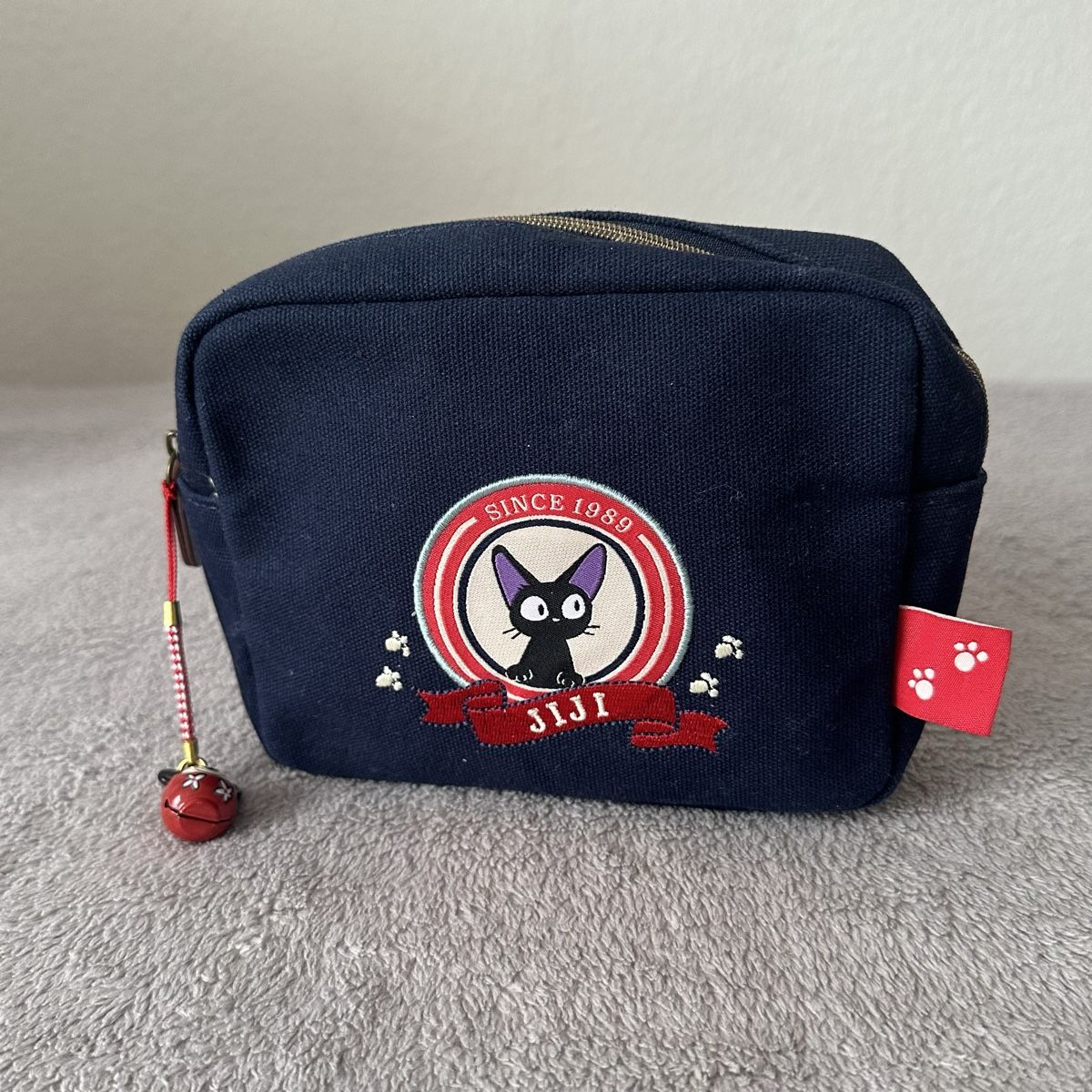 Plumiers: PETITE TROUSSE KIKI STUDIO GHIBLI – D'occasion à Givisiez par dor_xb9k