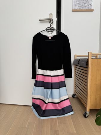 Kleid von Anna Field
