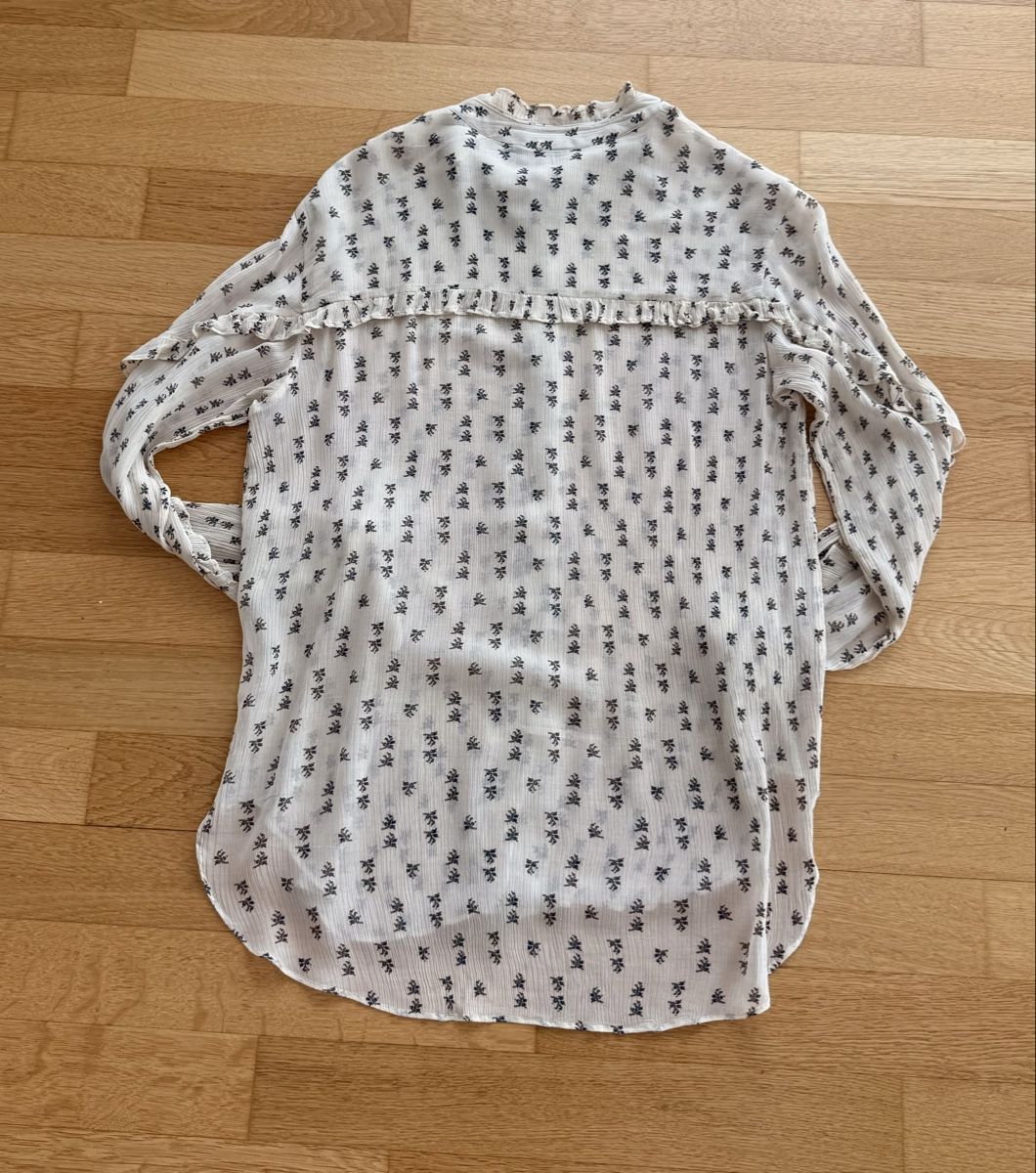 Massimo Dutti Camicette: Massimo Dutti Bluse – Usato da Bassersdorf venduto da Bassi55 4