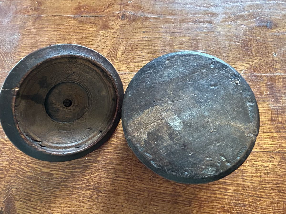 Portagioie: Holz-Schatulle , Dose , Afrika – Usato da Riedholz venduto da Frettchen63 5