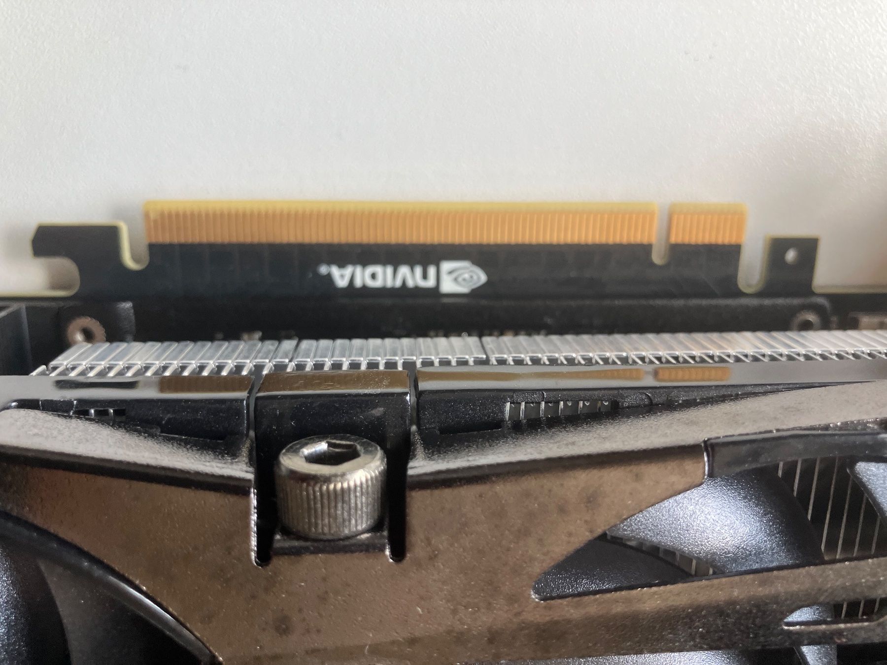 Grafikkarten: Grafikkarte Nvidia – Defekt aus Bichwil von Bac2 5