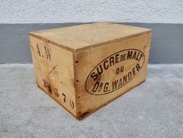 alte Holzkiste Kiste DR G. WANDER 'S MALZZUCKER
