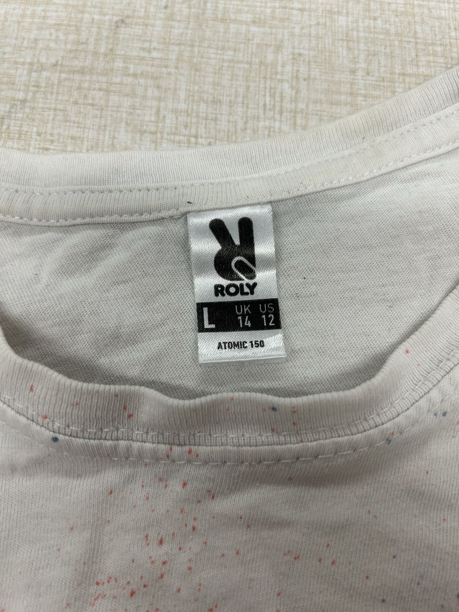 Blusen, T-Shirts & Tops: Weisses Croptop mit Nike Schriftzug – Gebraucht aus Bremgarten AG von kap_f5nz 2