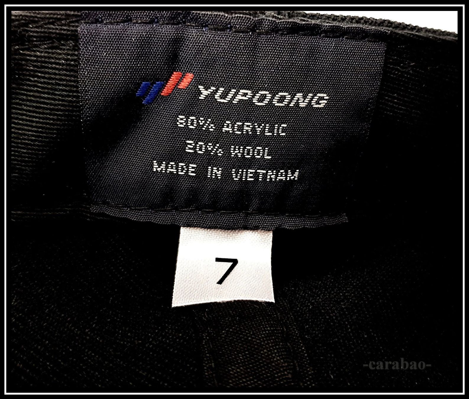 Copricapi, berretti & cappellini: Original YUPOONG Fitted Cap / Schwarz - Gr. S – Nuovo (secondo la descrizione) da Winterthur venduto da -carabao- 4