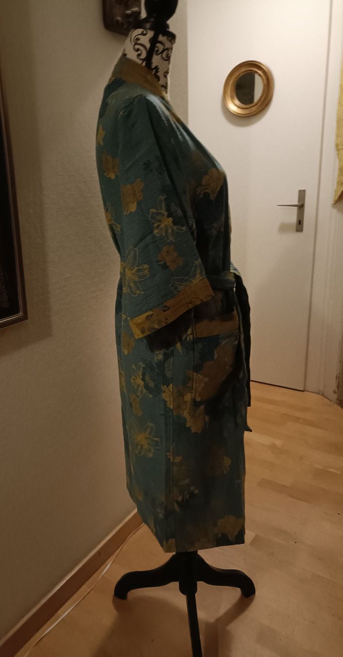 Kimonos: Morgenmantel – Neuf (Voir description) à Schaffhausen par sim_j822 3