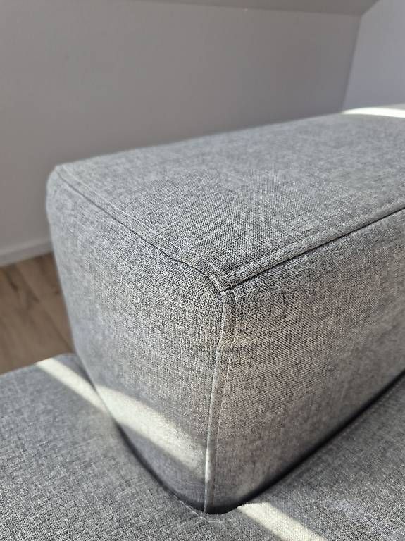 Divani: Bequemes Ecksofa mit Schlaffunktion & Stauraum  hellgrau – Usato da Hettlingen venduto da fabe8404 3