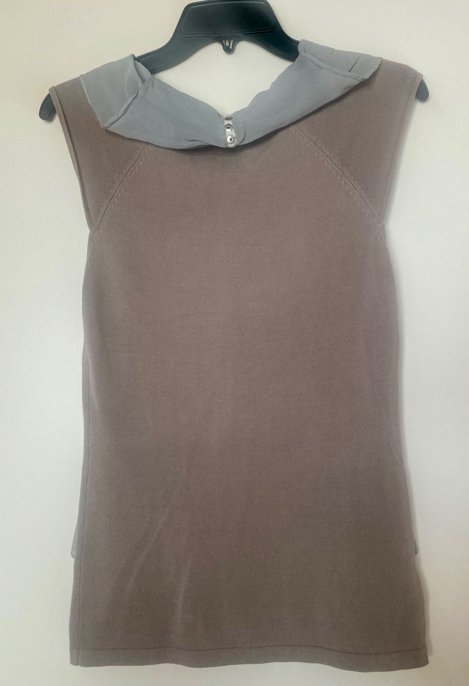 Brunello Cucinelli Top: BRUNELLO CUCINELL Feines Strickpulli /Top, neuwertig! – Nuovo (secondo la descrizione) da Uster venduto da Koralle6 1