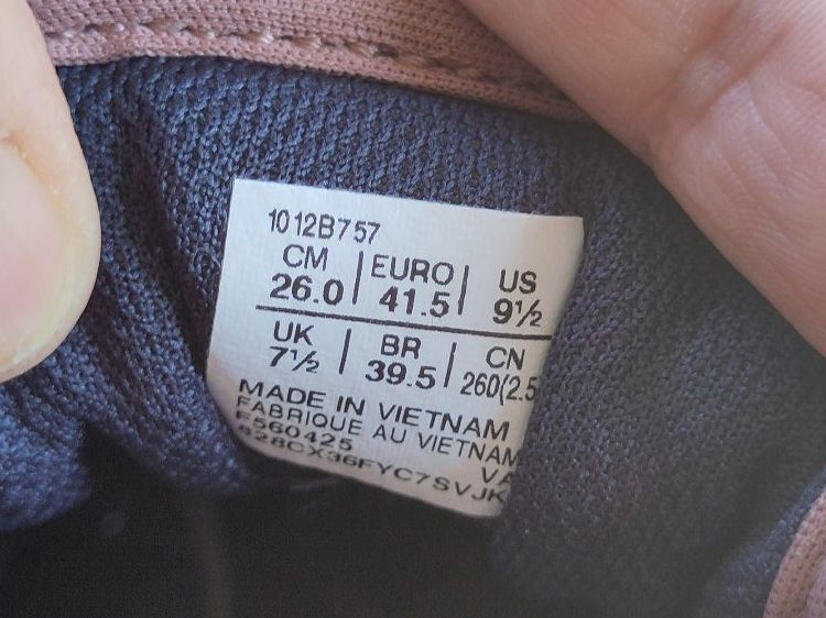 Asics Scarpe da donna: ASICS JOLT 5, Damen, Grösse 41.5 – Nuovo (secondo la descrizione) da Zürich venduto da Wipqueen 2