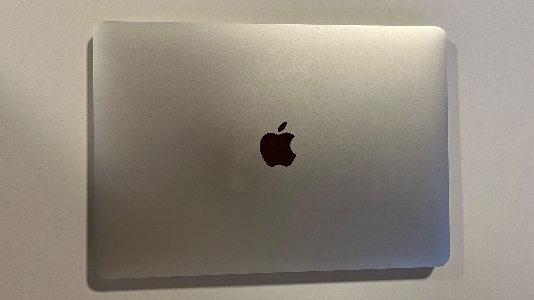Apple Notebook: MacBook Air, Rentina, 13", 2019 – Usato da Triesen venduto da in_Trisuna 2