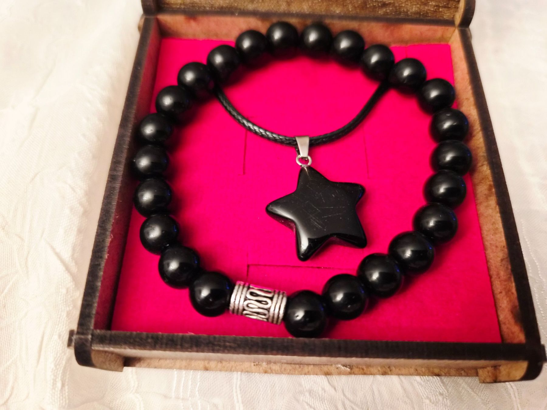 Bracelets: Onyx Edelstein Armband Elastisch mit Halskette – Neuf avec emballage d'origine à Dietikon par Eleda 1