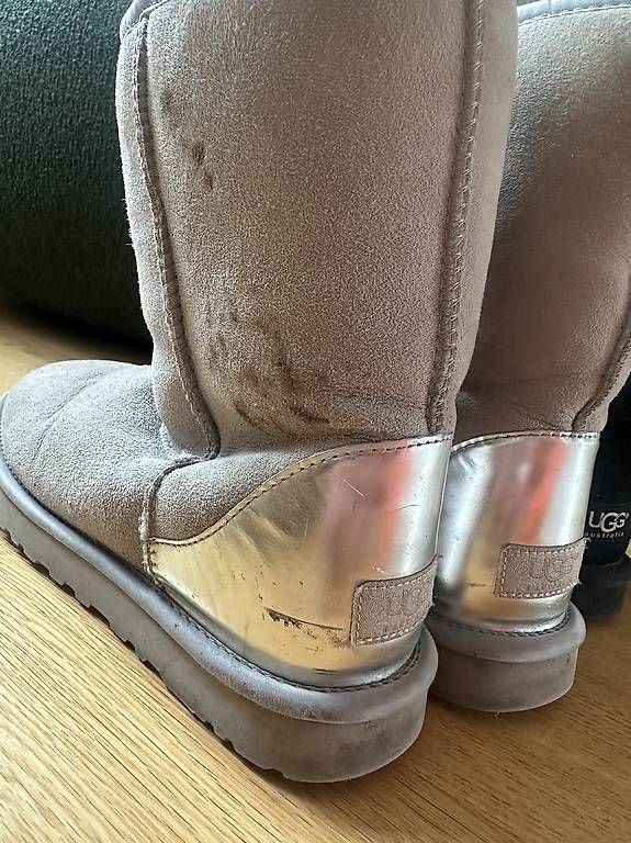 Scarpe da donna: Ugg Boots 39- chestnut, schwarz und hellgraue  – Usato da Zürich venduto da viv_y579 2