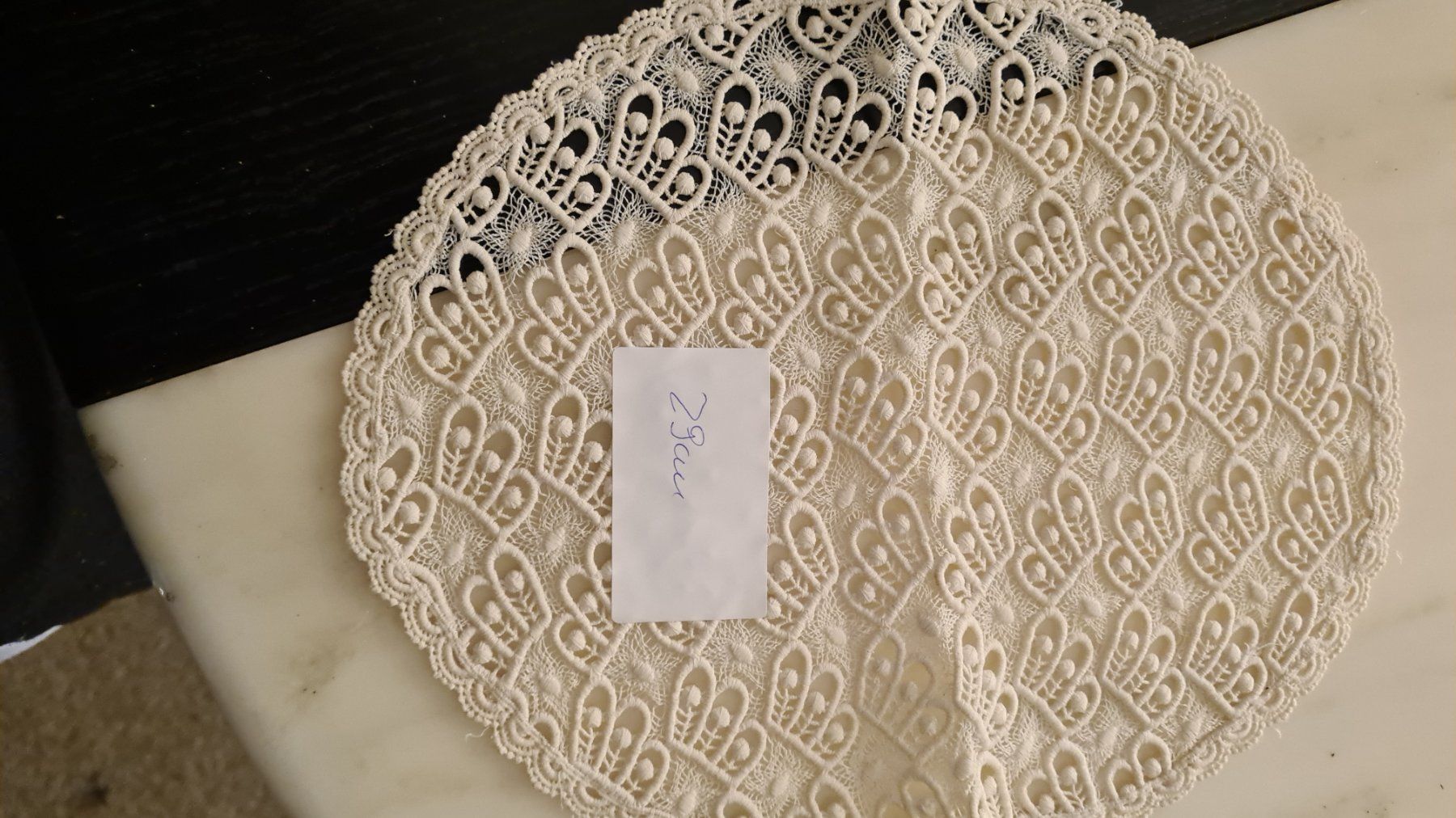 Tutte le decorazioni: Tischdecke Handarbeit – Usato da Au SG venduto da fiat27 1