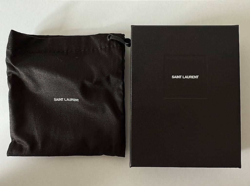 Saint Laurent Portamonete: Saint Laurent Card Holder – Usato da Zürich venduto da Miss_Spock 4