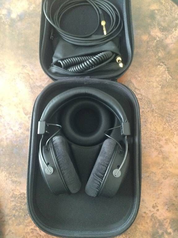 Cuffie: Beyerdynamic DT 1770 Pro très peu utilisée  – Usato da Châtelaine venduto da ins_s9d7 2