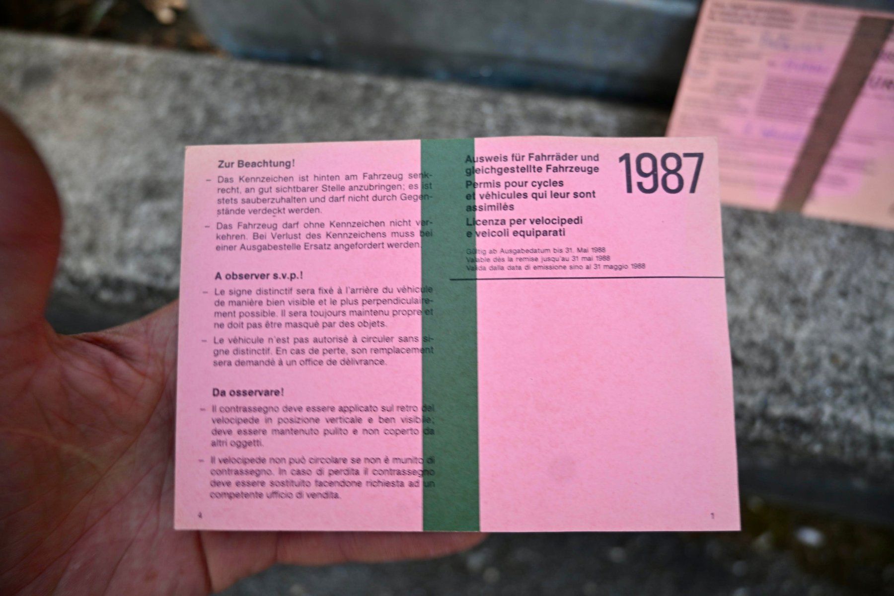 Insegne: Schweizer Veloausweise ZH 1985 & 1987 – Usato da Pfaffhausen venduto da mono_rec 2