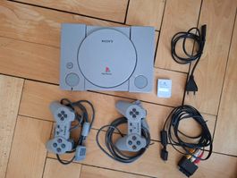 PS1 SCPH-9002 / 1ère main / 2 controller / 1 carte / 1 jeu
