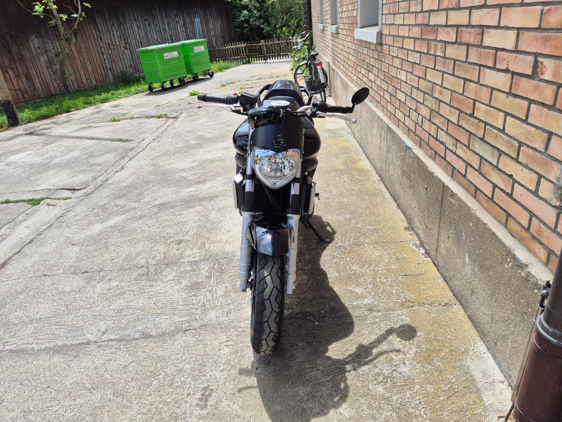 Yamaha Strada: Yamaha FZ 6 ab Ventil Service – Usato da Mühleberg venduto da robatelhome1 7